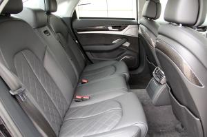 Audi S8 2012 года  (WW)